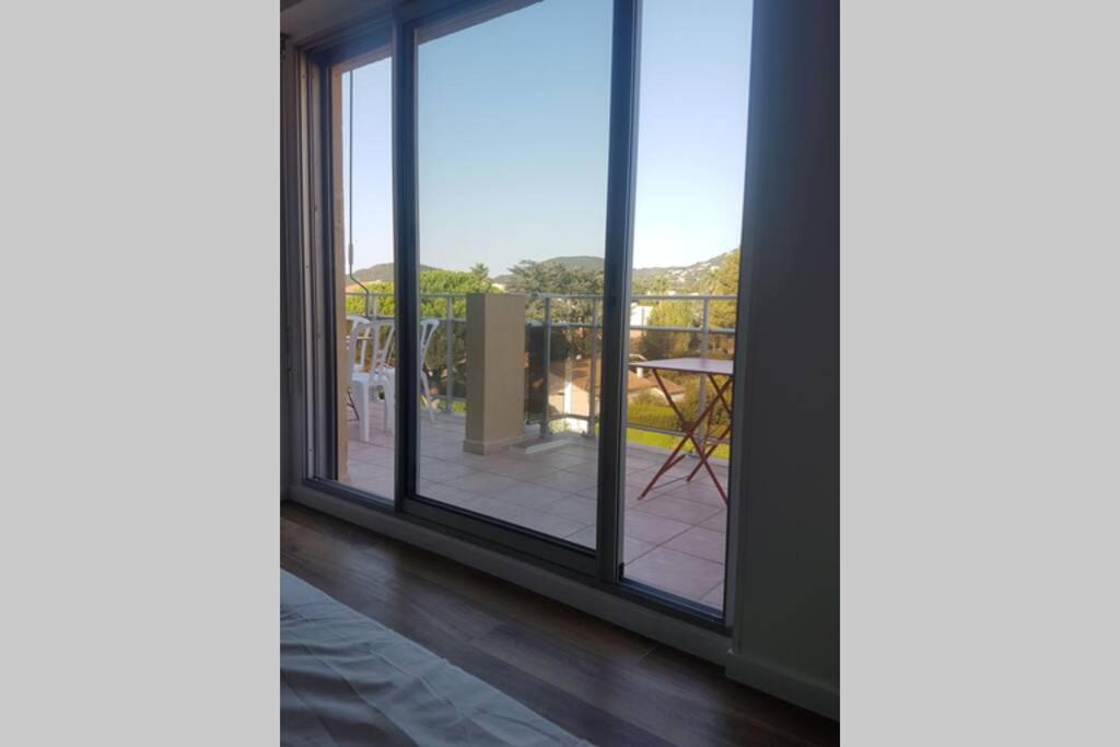 Appartement Deux Pieces , Climatise, Terrase, Cavalaire Exterior foto